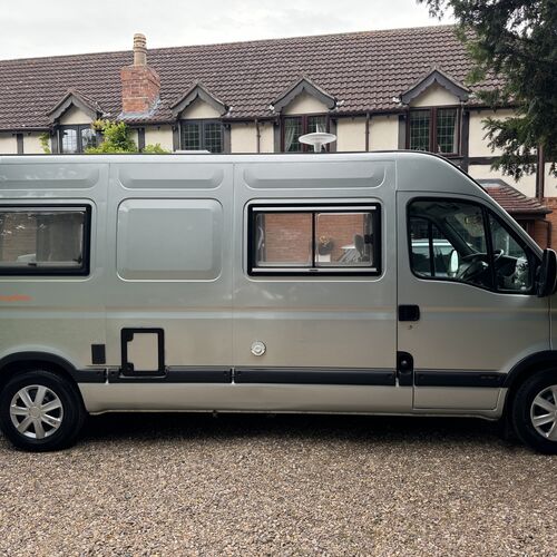 Devon Monte Carlo 2006 Renault Master LWB Camper Van - 1 Owner 18yrs