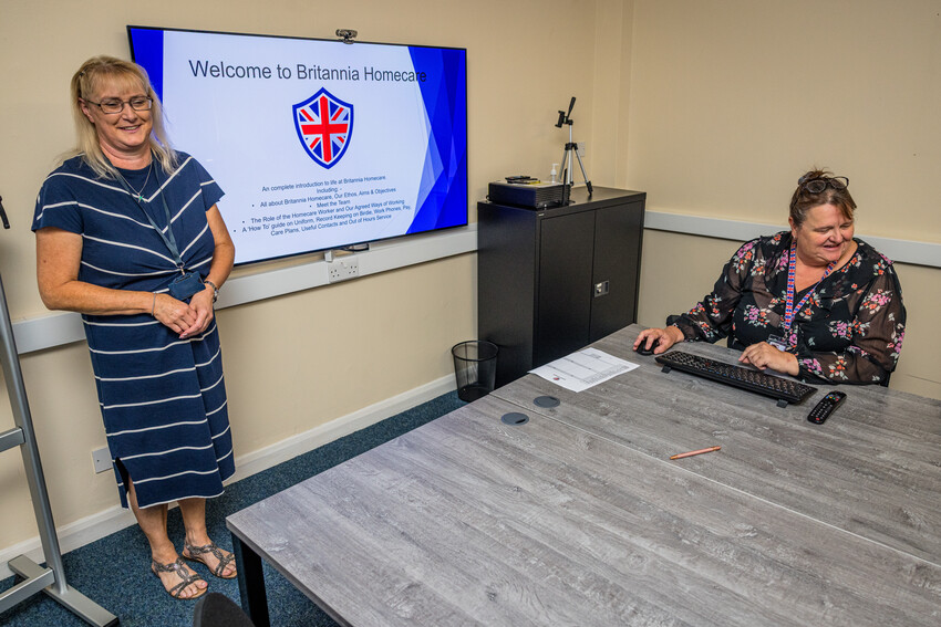 Working For Us | Britannia Homecare Ltd | Homecare Services Horley | Homecare Services Reigate | Care Worker Jobs East Surrey