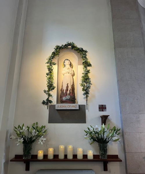 St Joan Of Arc Catholic Church | Catholic Church Farnham | Catholic Church Farnham Surrey | Mass times at St Joan of Arc Farnham