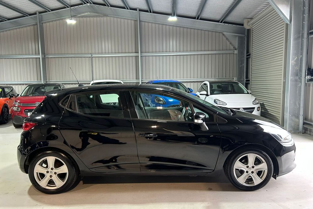 RENAULT CLIO 1.5 dCi 90 DYNAMIQUE MEDIANAV ENERGY