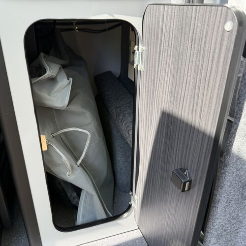 2012 Nissan NV200 1.5DCi Camper Van 4 Berth - Pro Conversion