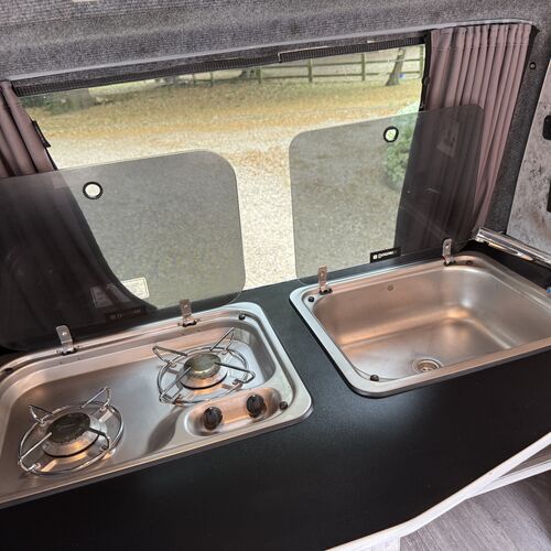 VW Transporter T5 T30 130 2.5TDi Camper Van 2 Berth