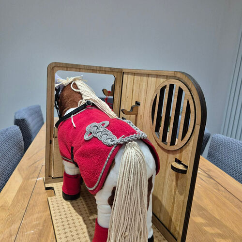 Handmade Pony Stable – Compatible with LeMieux Ponies