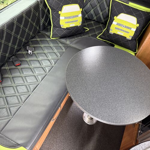 2014 VW Transporter T5 T30 Startline 2.0TDi - Viper Green