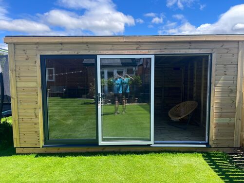 16x12 Pent Summer House