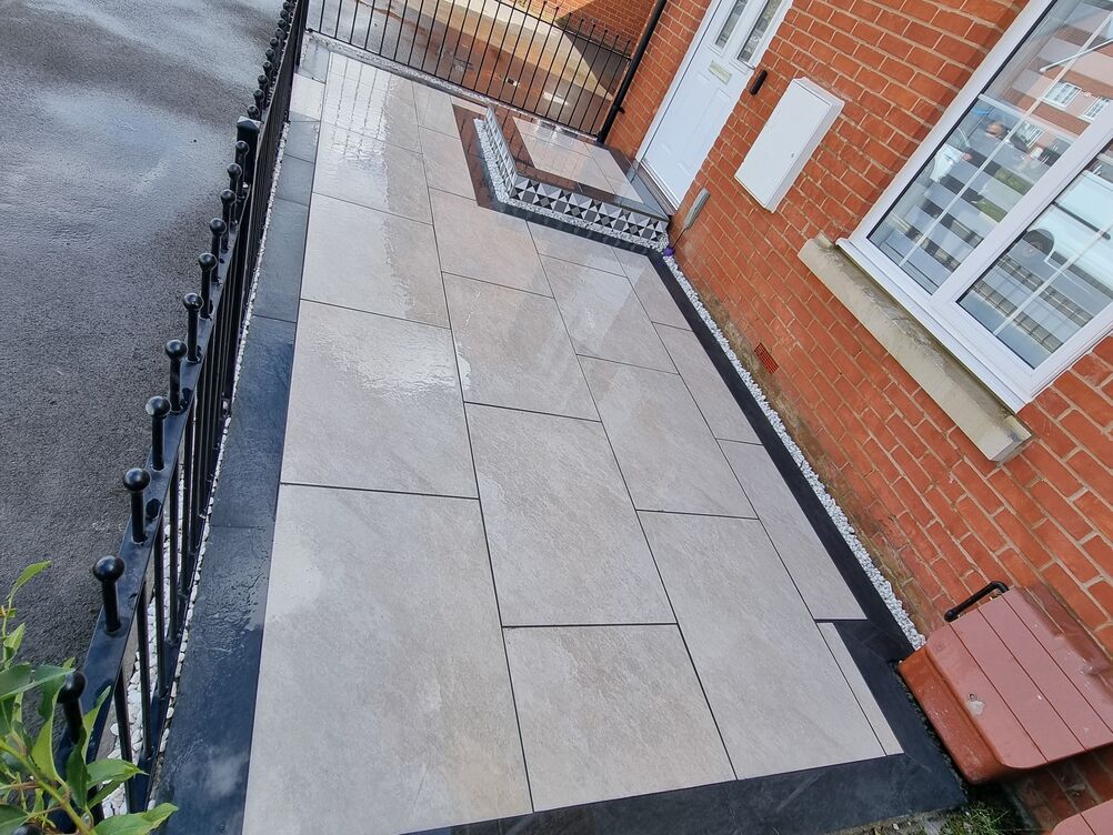 Gallery | Hd Landscaping | Landscape Gardening | Garden Maintenance Leighton Buzzard | Garden Design Bedfordshire