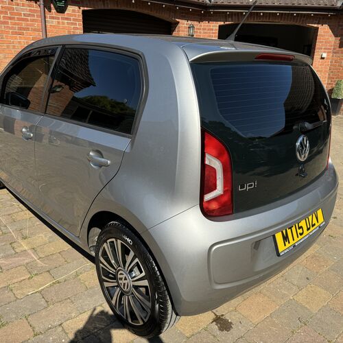 TOW CAR - 2015 VW Up! 1.0 Petrol Tow Car for Motorhome