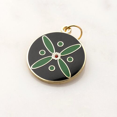 Round Pendant. The Persian Cross. Green on Black with 1 Central Red Stone.