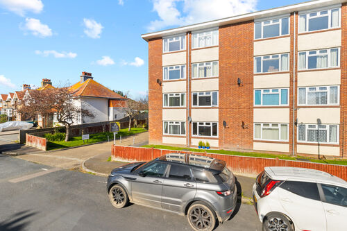 Roselands Avenue, Eastbourne
