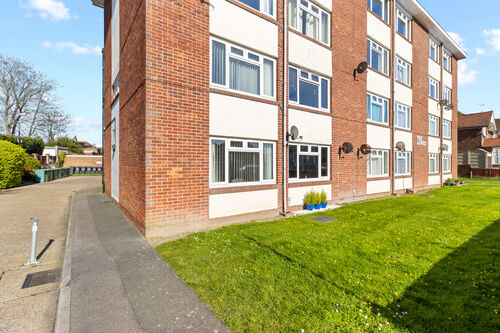 Roselands Avenue, Eastbourne