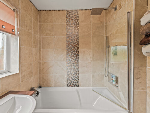James Smith Avenue, Maddiston, FK2 0FP