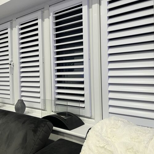 Plantation shutters | Blinds Direct | Blinds Direct | Blinds Stockport | Wooden and Roller Blinds Stockport
