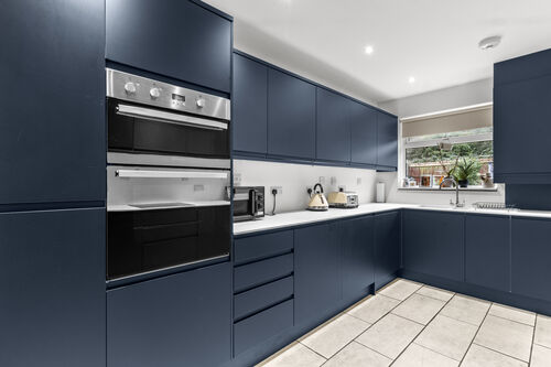 Glen Close, Polegate