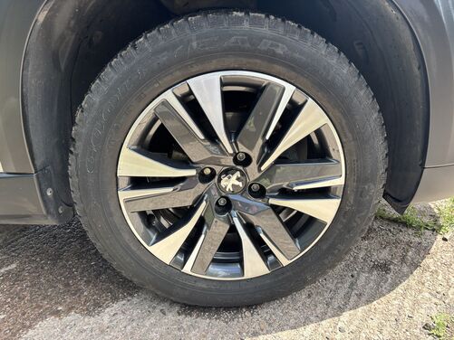 Peugeot 2008 1.2 PureTech Allure Euro 6 5dr