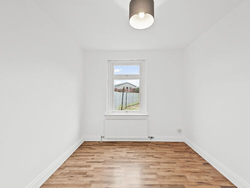 Merchiston Gardens, Falkirk, FK2 7JY