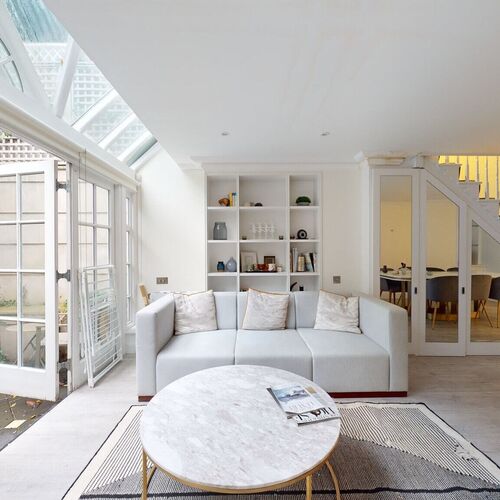 Trevor Place, London, SW7