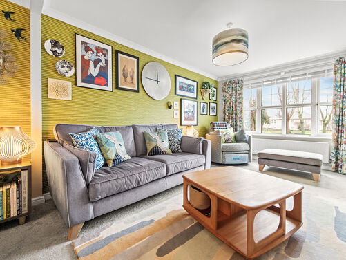 Bell Court, Falkirk, FK2 9GE