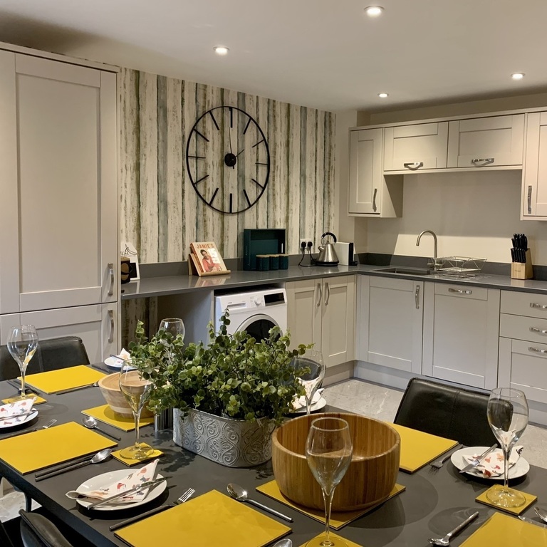 The House | Holidayhouseludlow.co.uk | Self Catering Accommodation in Ludlow | Rental Home in Ludlow Town Centre with Secure Private Parking | Historic Places To Stay in Ludlow Shropshire