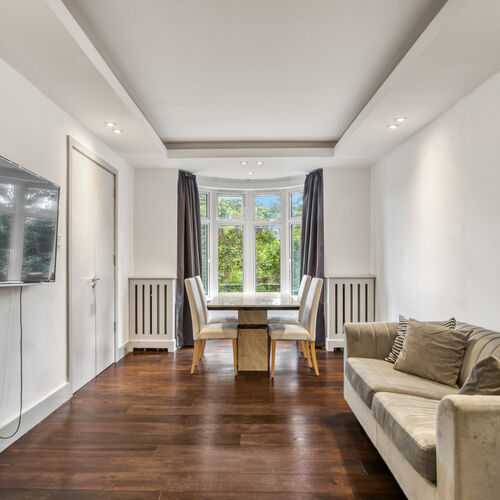 Hall Road, Flat 28, London, NW8