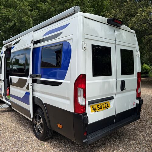 2018 Peugeot Boxer Camper Van 2.0 HDi Pro L4H2 XLWB - Pro Conversion 