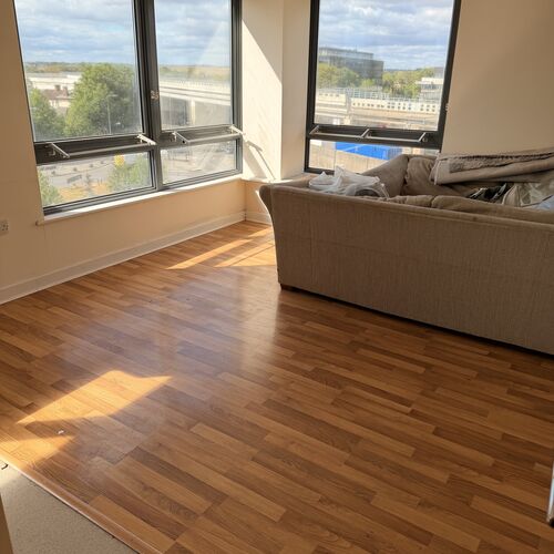 CENTRAL BLETCHLEY - 1 BEDROOM APARTMENT