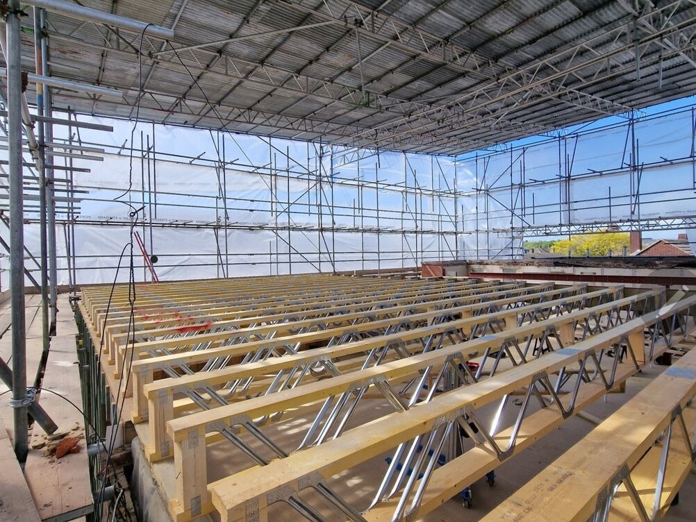 New 3x1 bedroom flats above commercial premises