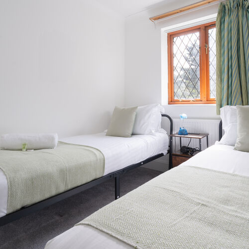 The Oaks, Watford WD19 4LR