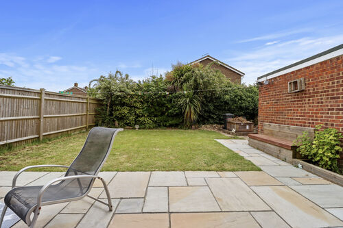 Seven Sisters Road, Eastbourne