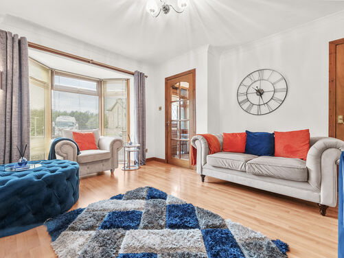 Kellie Place, Alloa, FK10 2DW