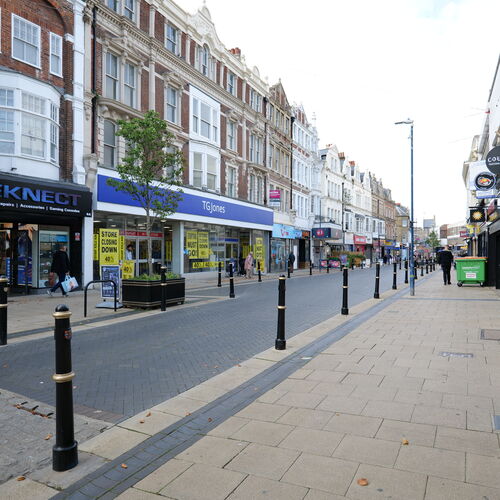 Freehold Town Centre Shop Investment