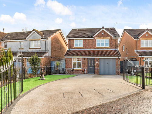 Highlander Way, Tullibody, FK10 2UP