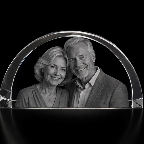 Personalised Nairn Half Moon 3D Crystal Photo Gift – 170 × 85 × 50 mm