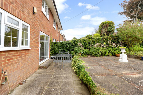 Long Acre Close, Eastbourne