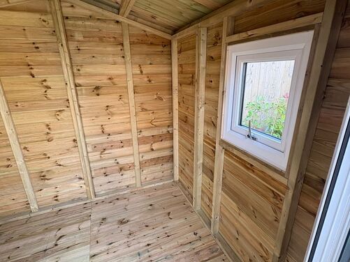 8x7 Apex Home Office / Bar / Work Shop