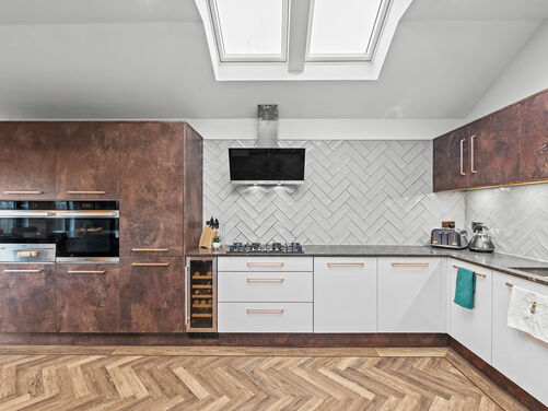 George Street, Falkirk, FK2 7EY