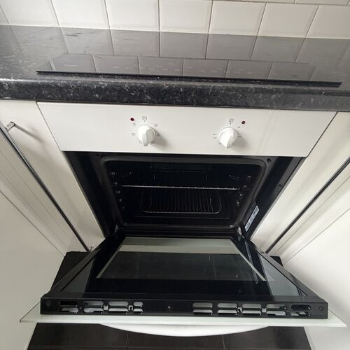 TWO MILE ASH - TWO BEDROOM HOUSE