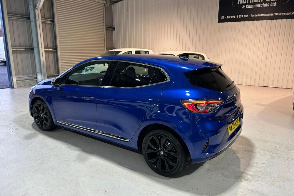 RENAULT CLIO 1.6 E-TECH full hybrid 145 Techno 5dr Auto
