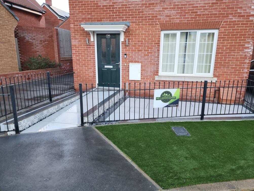 Gallery | Hd Landscaping | Landscape Gardening | Garden Maintenance Leighton Buzzard | Garden Design Bedfordshire