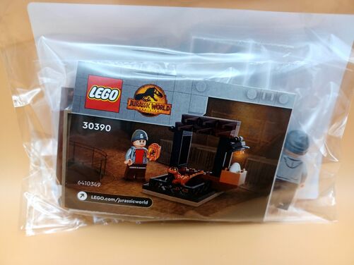 Lego® Jurassic World™  - Dinosaur Market