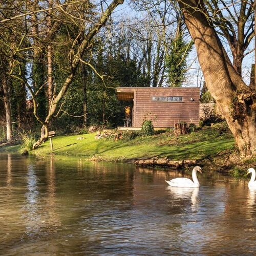 Little Tolpitts Lane, Watford WD18 9QG