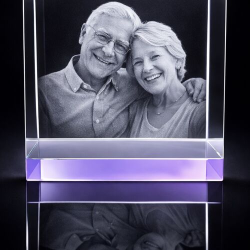 The New Superb Duloch HINT OF LILAC  12x8x6cm Crystal Block