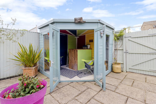 Aylesbury Avenue, Eastbourne