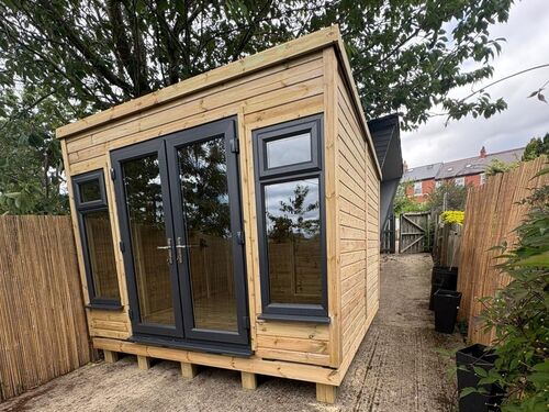 #PVC083 10x10 Pent Summer House