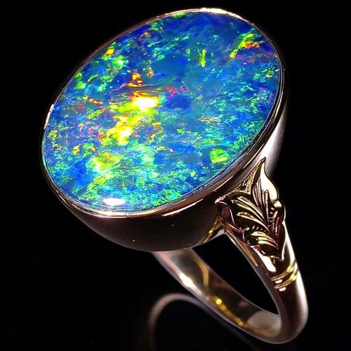 Gallery | Aura Jewellers | Jewellery repairs and alterations, Brownhills | Jewellery specialists, West Midlands Jewellers | Bespoke jewellery, Hand engraving, Valuations
