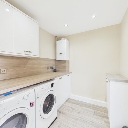 Wilson Avenue, Irvine 