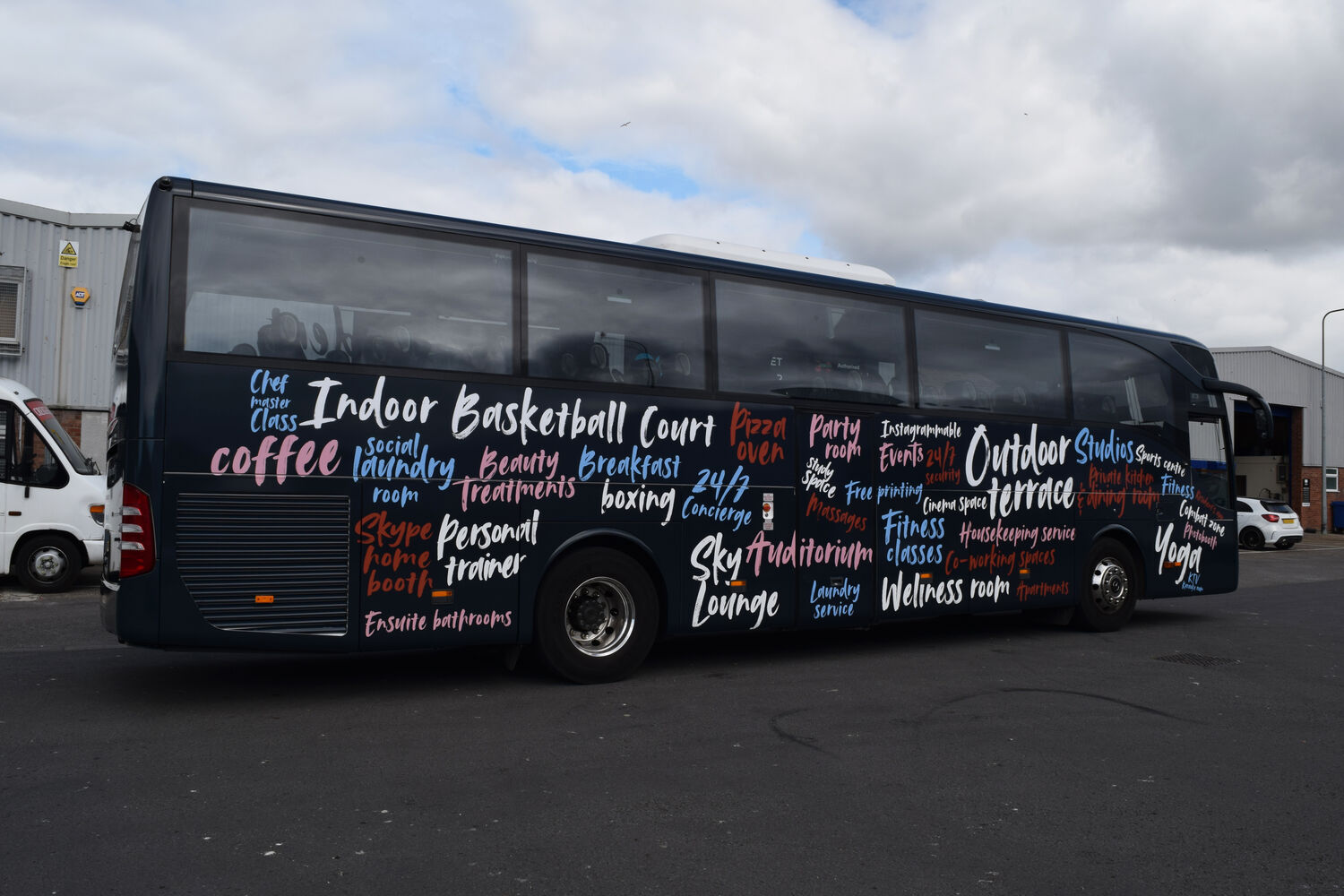 Fusion Students - Mercedes Tourismo