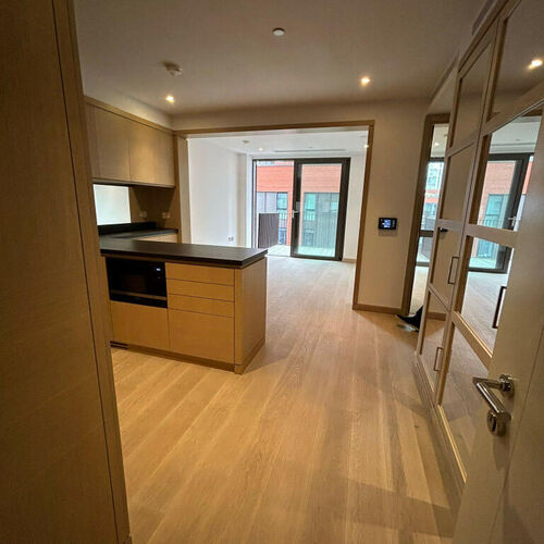 5 New Union Square, London, SW8