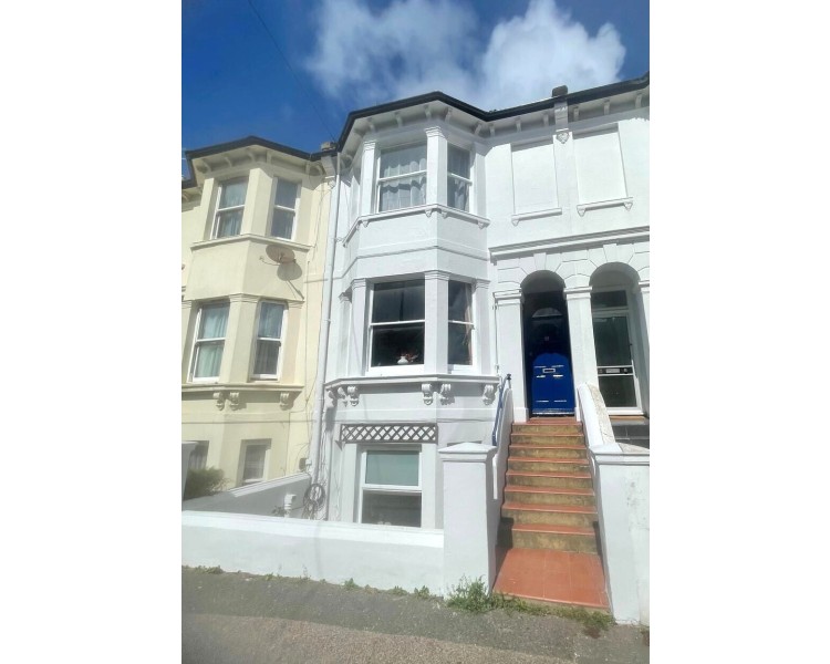 Property Painters Ltd  | Painter and Decorator in Brighton | Painter and Decorator in Hove | Painting and decorating in Brighton