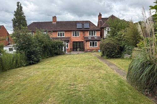 Loughborough Road, Birstall, LE4 3EE