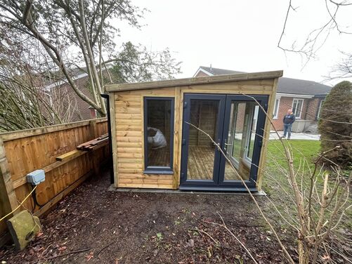 20x10 Pent Summer House